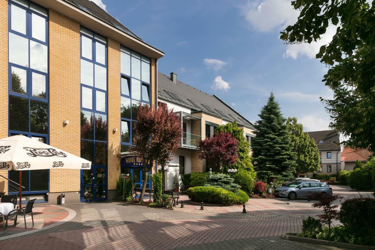 Hotel Kalvaria Superior Ráb Exteriér fotografie